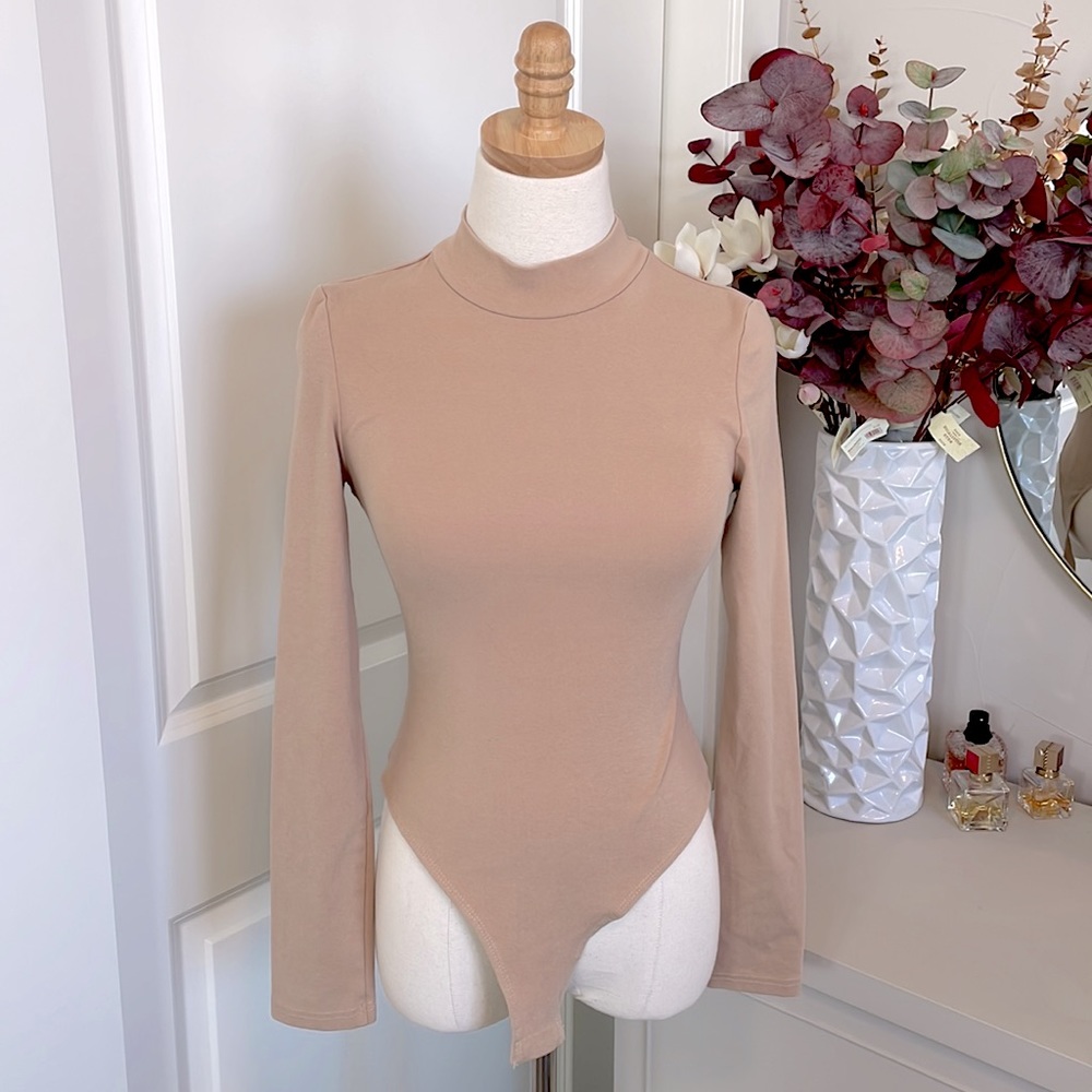 KITTENISH | Mockneck Bodysuit | Size: Medium